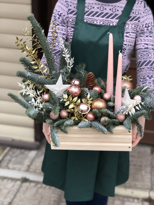 Композиция со свечами и звездой